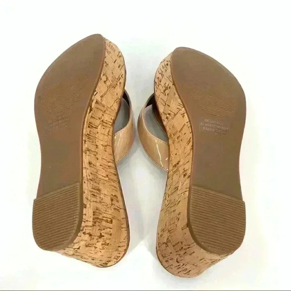 New Cato Womens sandals size 8 taupe flip flops cork platform - Picture 7 of 12